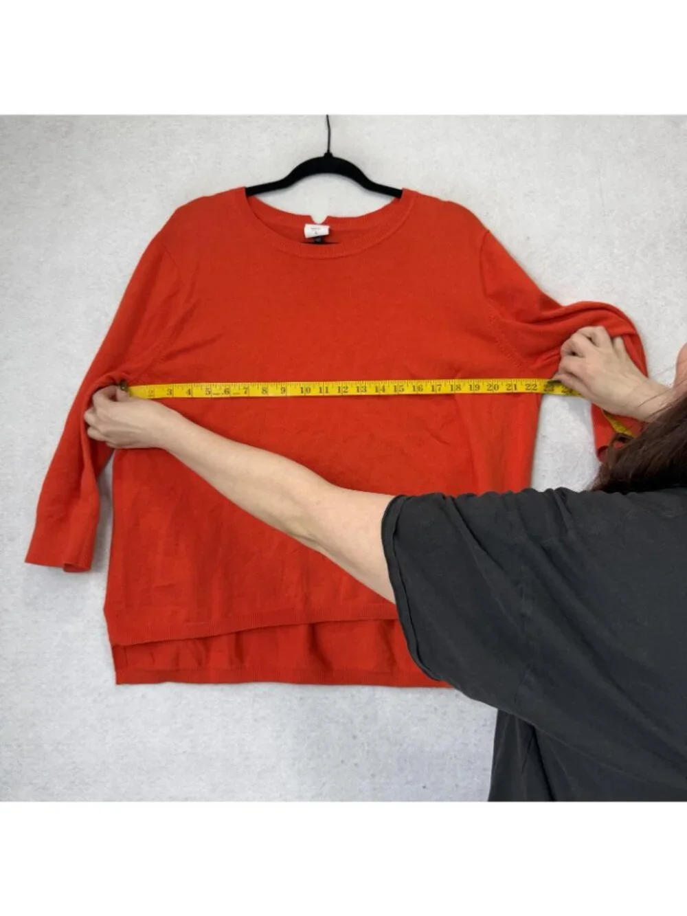 Cabi Sweater Womens Large Orange Crew Neck 3/4 Sleeve High Low Knit Pullover